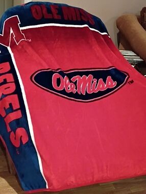 Ole Miss Red Plush Throw Blanket - Collegiate Soft Throw